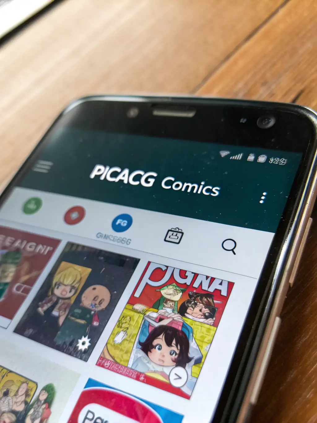 A screenshot of the PicACG Comics app displaying a daily update notification, highlighting the freshness and timeliness of the content.